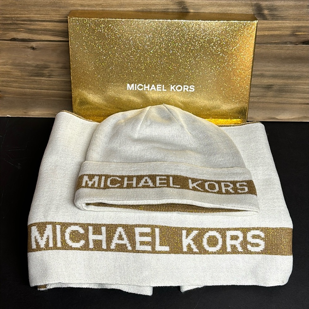 Michael Kors Hat & Scarf Set